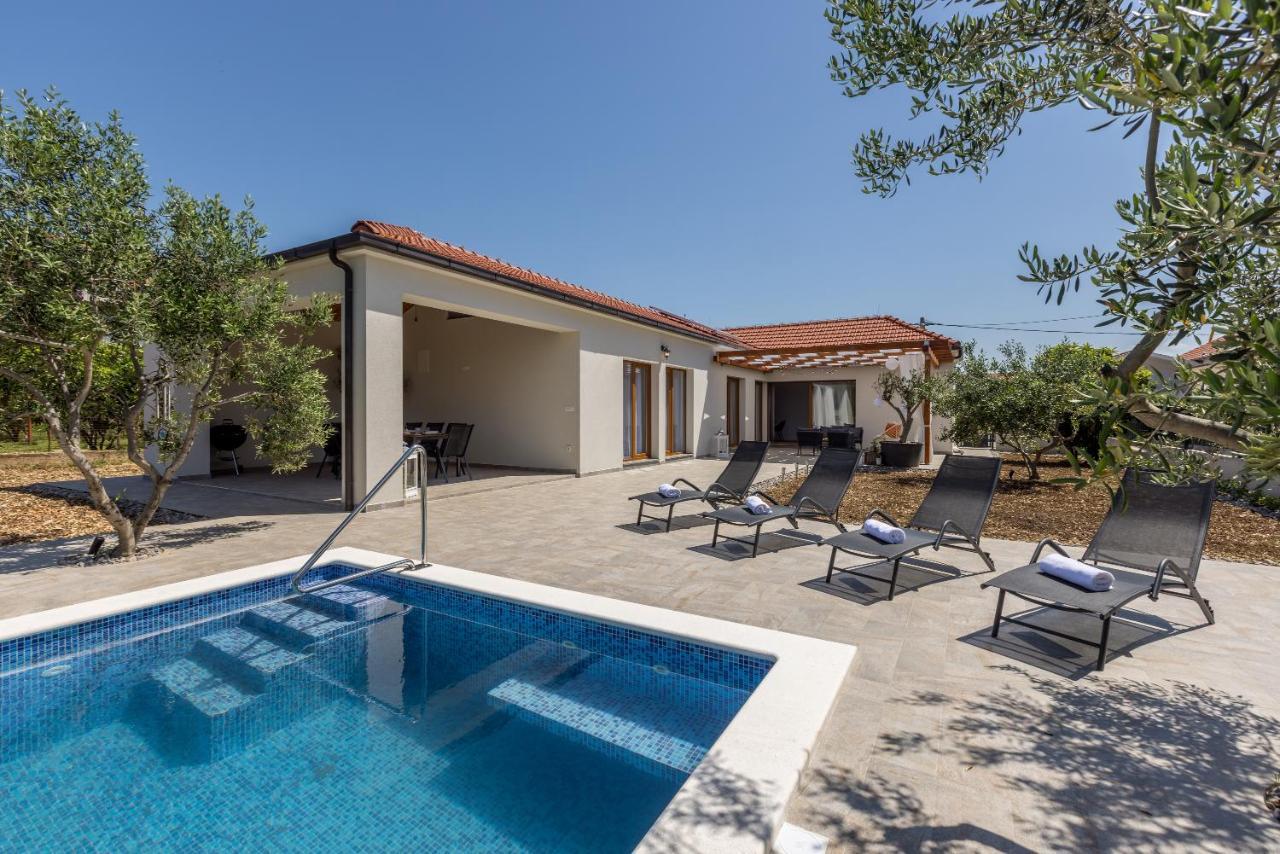 Villa Mamma Mia คาชเตลา ภายนอก รูปภาพ